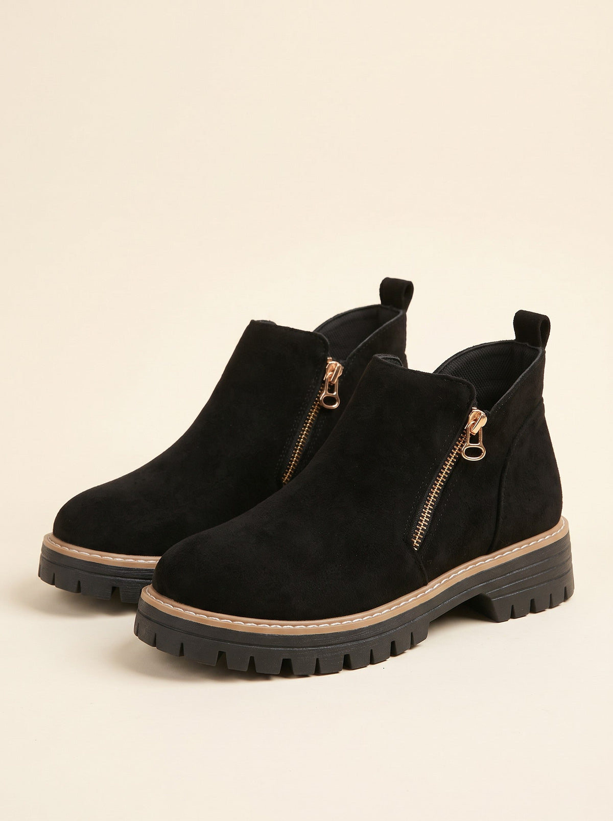 Women's Ankle Boots – Black – packshot
