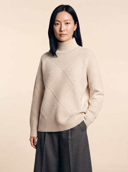 Women's Diamond Knit Turtleneck Jumper – Beige – on model