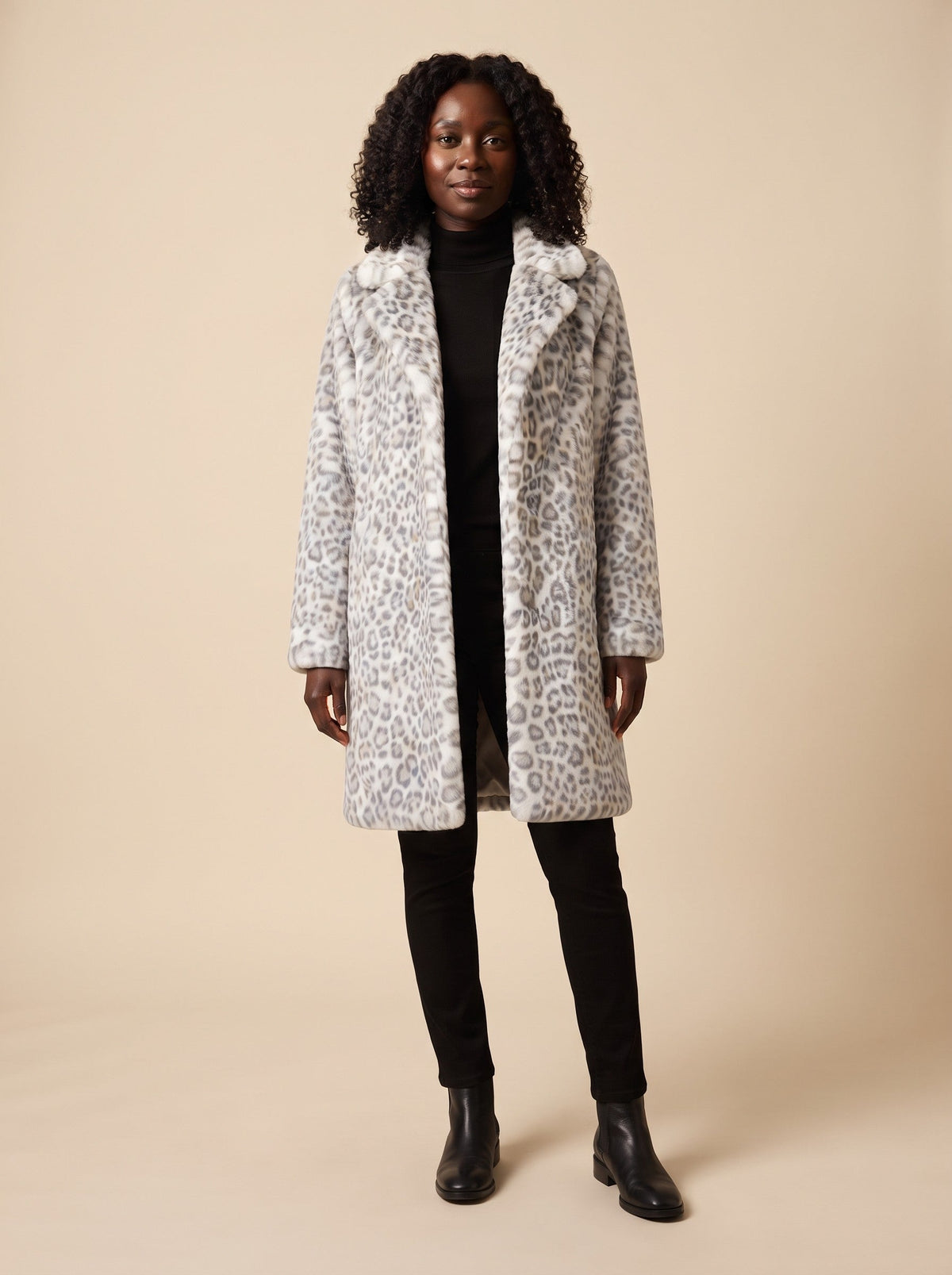 Women's Leopard Print Faux Fur Coat – Grey – on model