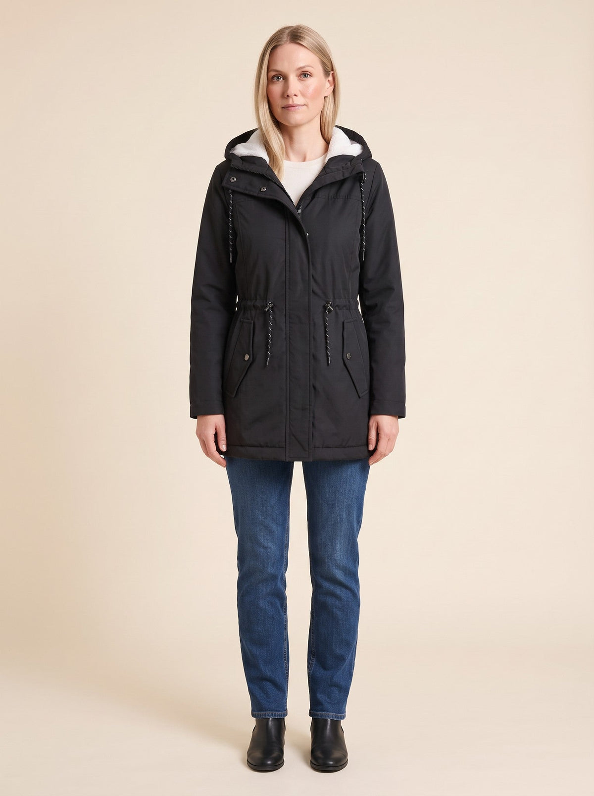 Women's Water-Repellent Hooded Coat – Black – on model