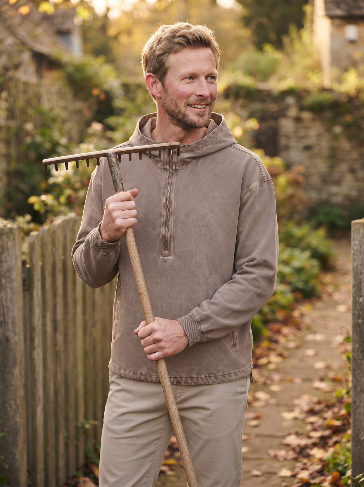 Washed Cotton Half-Zip Pullover – Khaki – in the garden