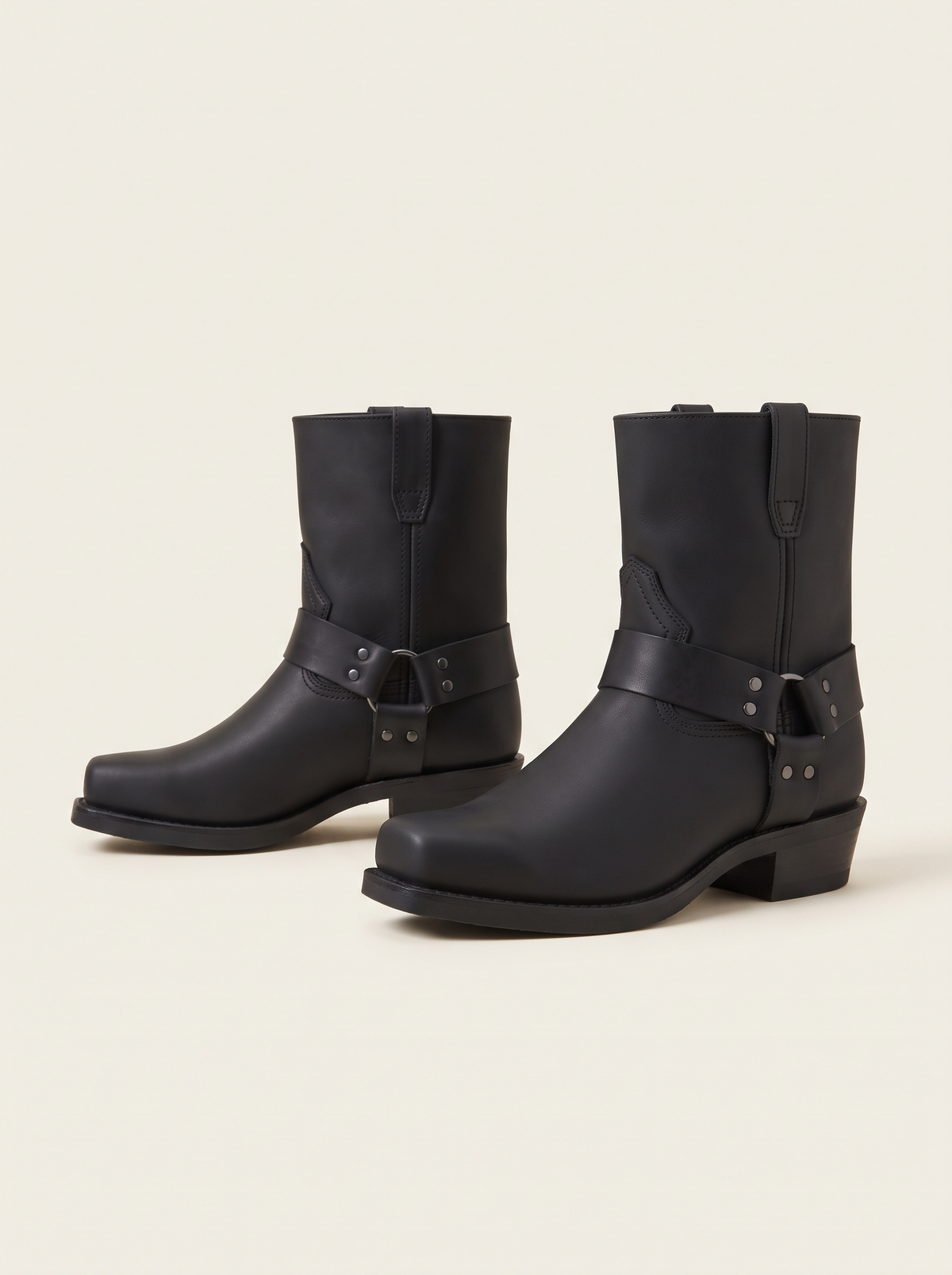 Square-Toe Harness Boots – Black – product view
