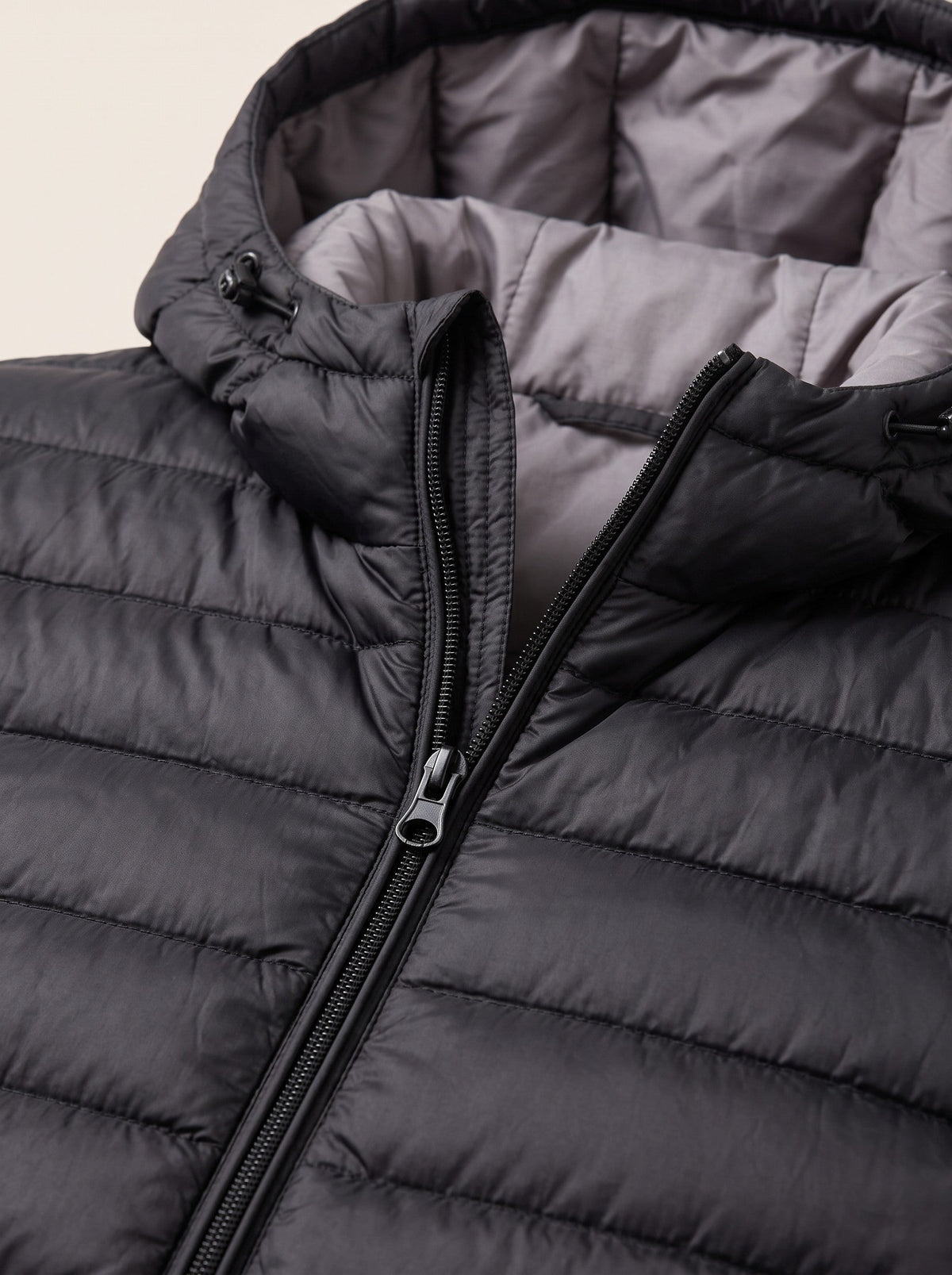 Men's Hooded Puffer Jacket – Black – hood and quilting detail