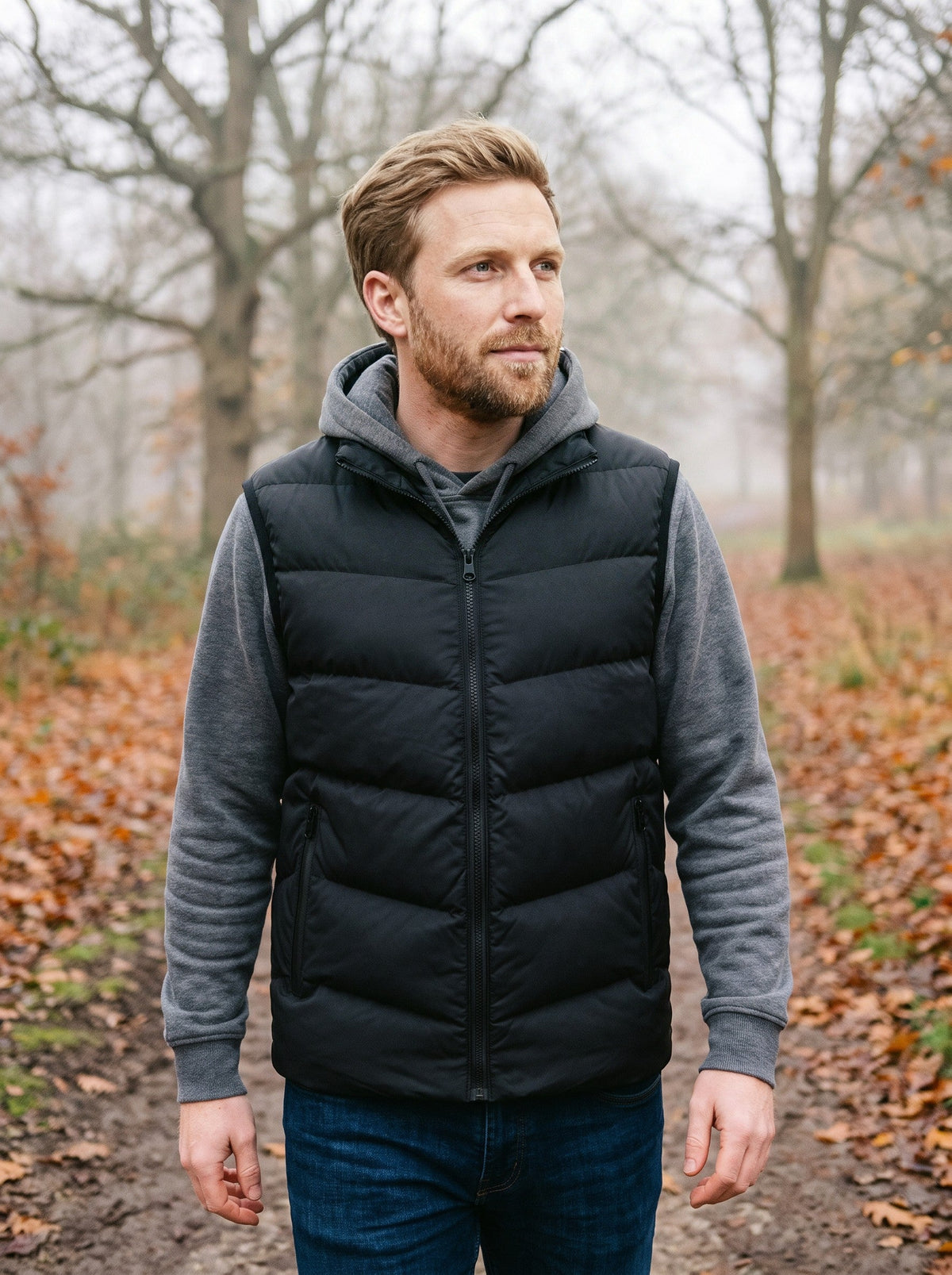 Men's Padded Gilet – Black – autumn walk in the park
