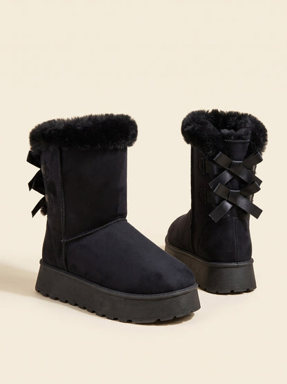 Women's Platform Snow Boots – Black – pair, 3/4 view