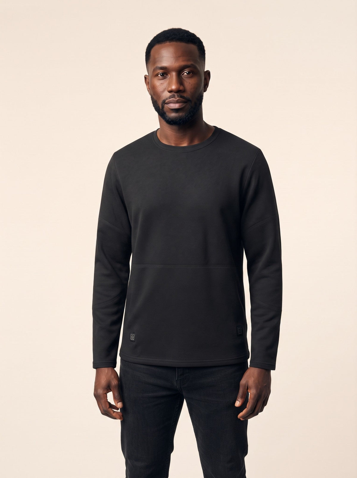 Heated Thermal Top – Black – on model