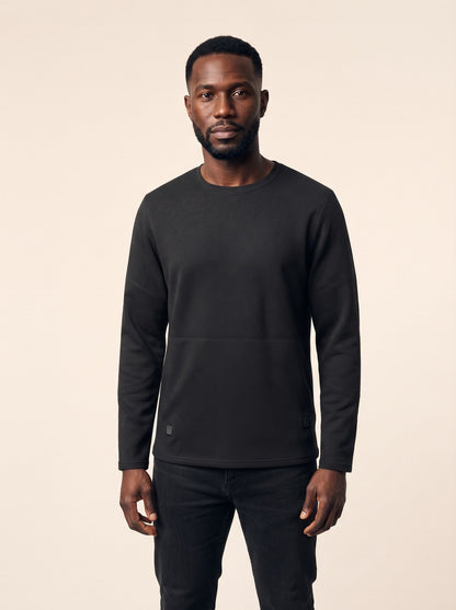 Heated Thermal Top – Black – on model