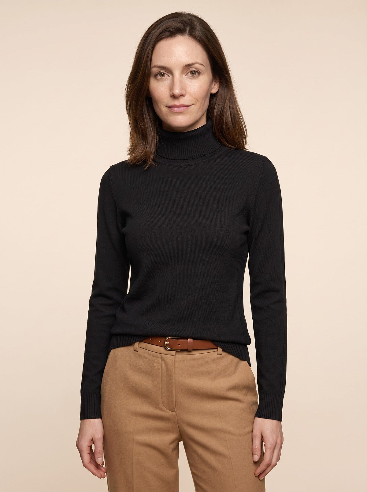Women's Turtleneck Jumper – Black – front