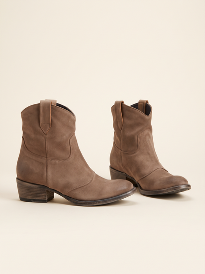 Cowboy Ankle Boots – Brown – product view