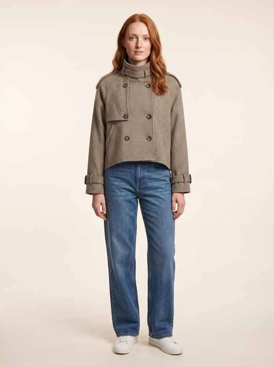 Cropped Houndstooth Jacket – Khaki – on model