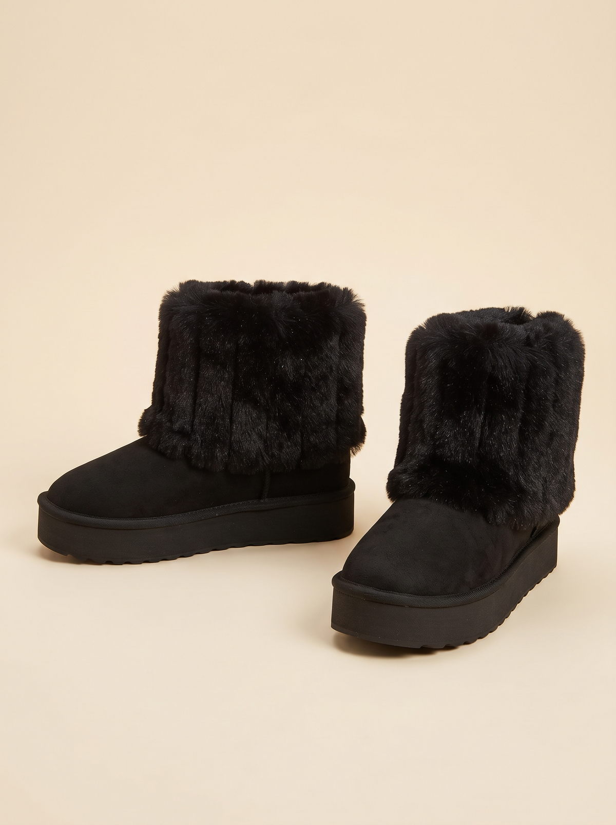 Faux Fur Cuff Winter Boots – Black – product view