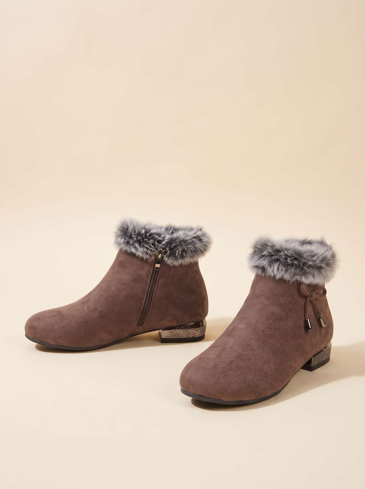 Fluffy Cuff Ankle Boots – Brown – product view